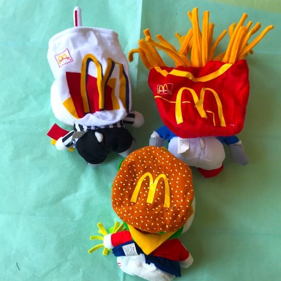 Hello Kitty X McDonald iconic BigMac Combo - Picture 5 of 8